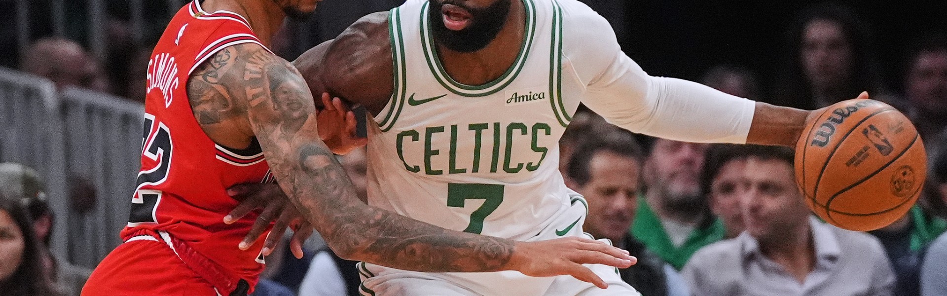 glow-kaiyun.com-布朗24分普理查德26+8 凯尔特人主场力擒公牛